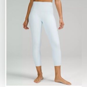 LULU LEMON LIGHT BLUE ALIGN LEGGINGS. 14. PRE OWNED.